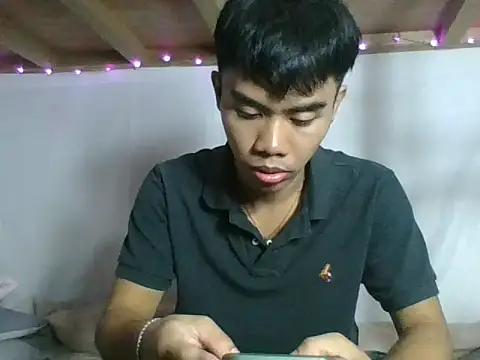 alejandro fernan online show from March 5, 6:37 pm