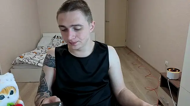 LEO  MILLER online show from June 13, 5:33 pm