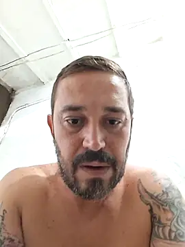 Johnnyhotlatmale online show from January 17, 12:24 am