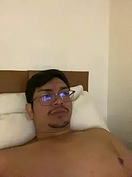 GostosoRS25 online show from July 6, 8:43 pm