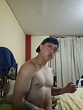 Xavlex0803 online show from March 26, 2:48 am