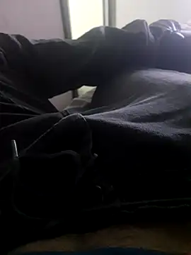 rolaaa2000 online show from April 21, 11:00 pm