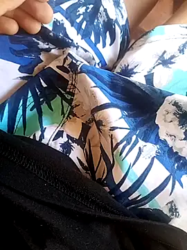 Alexis200520 online show from April 2, 4:15 pm