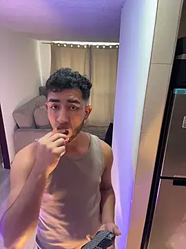 liam bronw online show from January 8, 9:20 pm