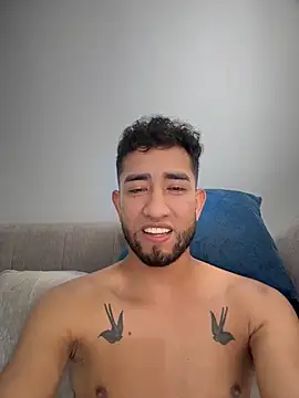 liam bronw online show from February 1, 8:18 pm