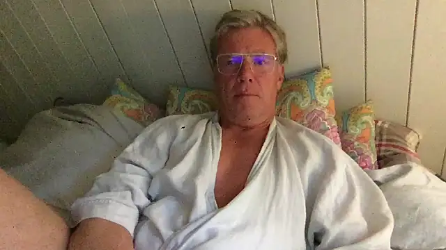 abibull online show from June 23, 5:38 pm