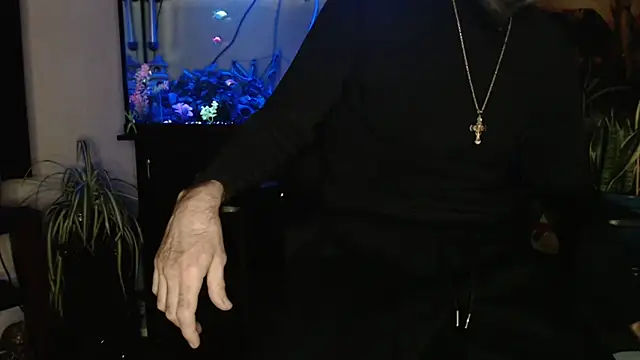 EspanolVato online show from April 19, 8:58 am