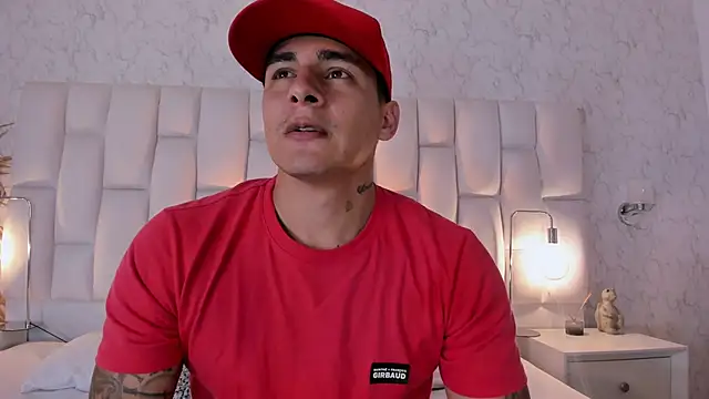 MassimoCo  online show from March 22, 12:04 am