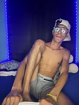 alexx 23cm online show from January 16, 11:40 pm