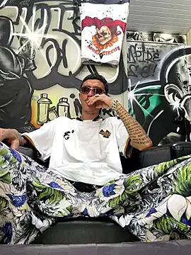 SweetCumshot online show from January 15, 3:47 pm