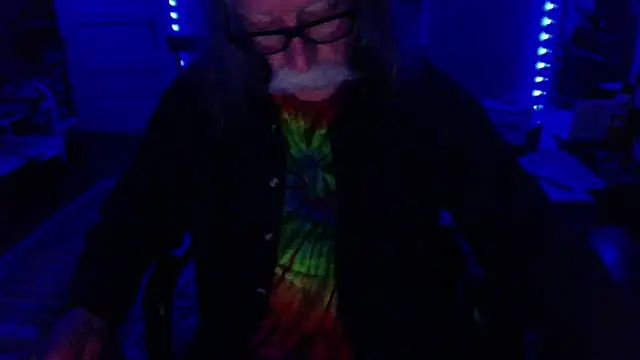 LickYourYoni online show from March 16, 5:44 am