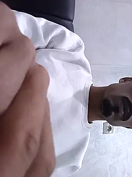 Kmali5465 online show from April 29, 5:06 pm