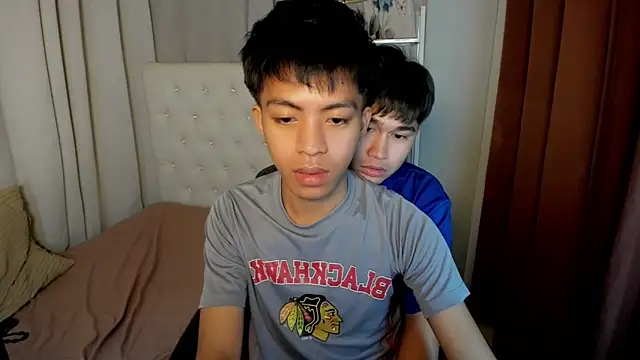 davincihugecock online show from February 24, 12:01 am