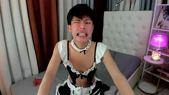 urtwinkbrixz online show from April 9, 5:38 am