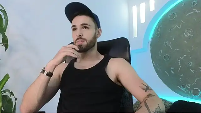 Apolo lux1 online show from January 31, 8:40 pm