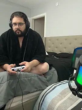 bottombeargaming online show from January 18, 2:57 am