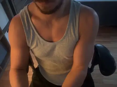 boytoy8969 online show from January 9, 2:00 pm