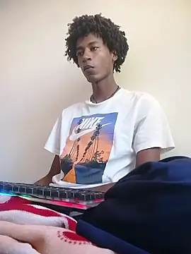 twink gabrielll online show from January 14, 3:38 pm