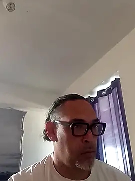 Big vittollo online show from March 25, 1:48 pm