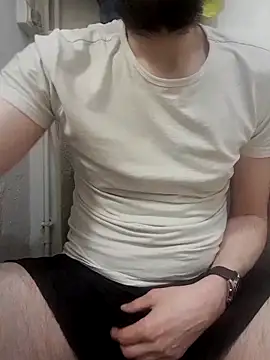 80julien online show from February 11, 8:47 pm