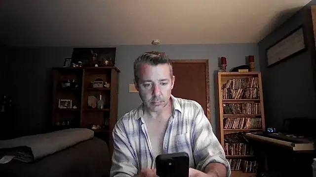 chrisw8140 online show from February 25, 4:57 am