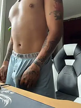 JoeyBlazy online show from May 29, 3:11 pm