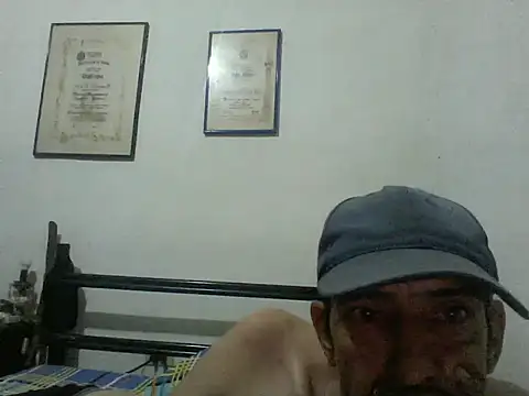 guevo14cm3 online show from June 27, 6:16 am