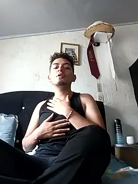 Axel rivers online show from May 14, 4:27 pm