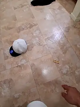 allenyalana online show from February 19, 9:28 am