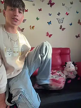 Naim TheKing online show from April 20, 10:34 pm