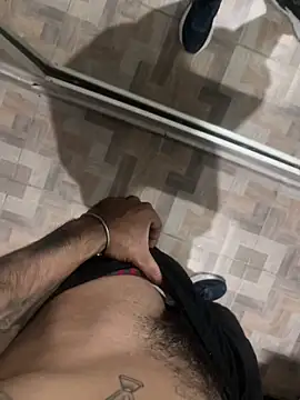 mister eithan online show from April 19, 6:10 pm