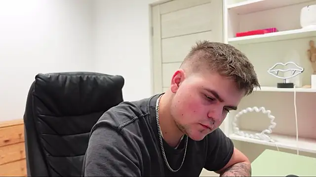 Jackson Teele online show from February 15, 9:34 pm