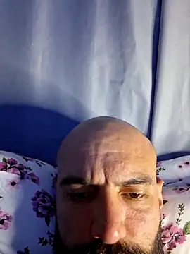 Robsonitj90 online show from May 20, 3:46 am