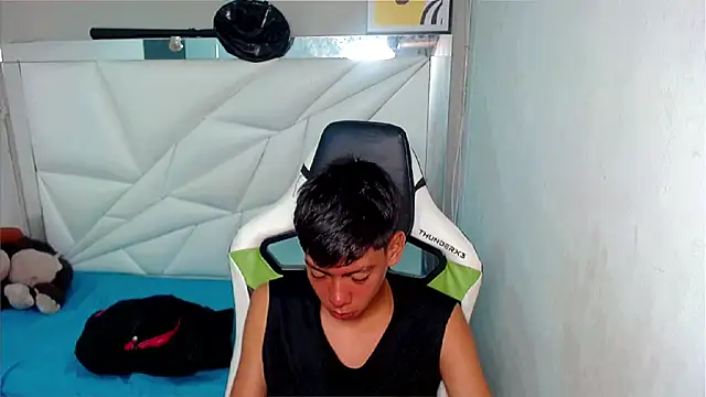 Liarr  online show from March 10, 8:15 pm