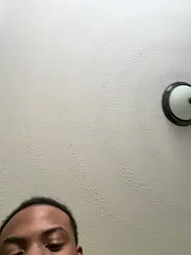 Daddyy000dd online show from February 28, 8:41 pm