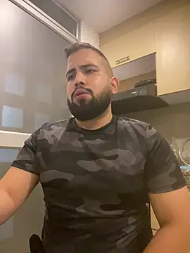 Dalton s online show from February 26, 2:35 am