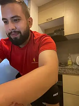 Dalton s online show from April 21, 11:00 pm