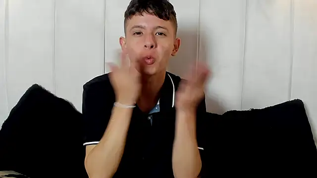 David Roy  online show from March 3, 1:18 pm