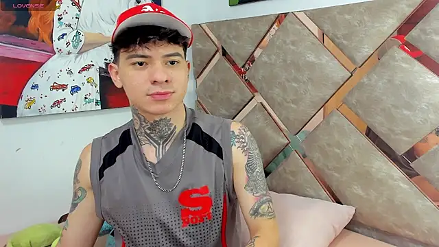 logan smith02 online show from March 5, 8:10 am