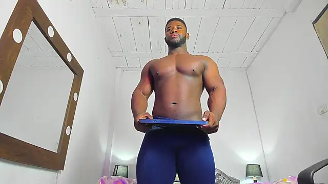 James McBoy online show from April 2, 7:11 pm