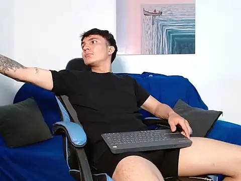 nico bellini online show from June 19, 12:27 am