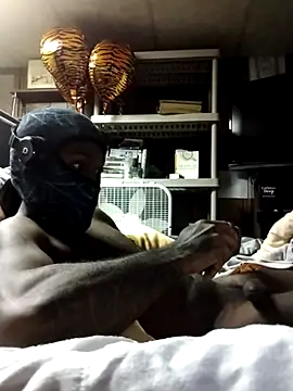 ProveYourLoyalty2 online show from March 29, 6:35 am