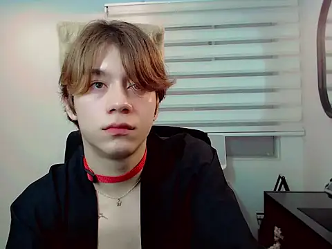 duvisex19 online show from February 24, 10:32 pm