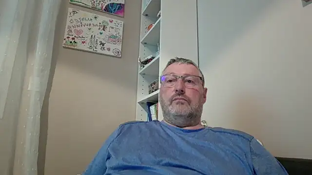 doudou310 online show from April 19, 3:50 am