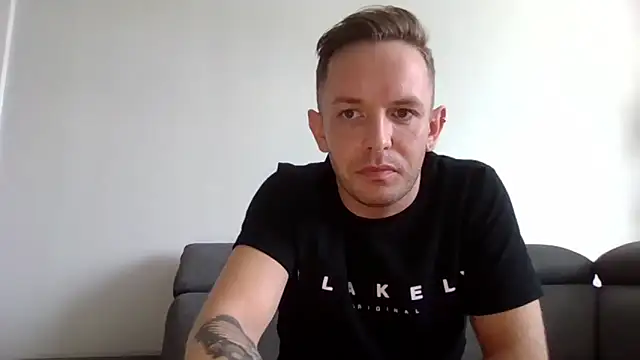 verscub6969 online show from June 13, 9:07 am