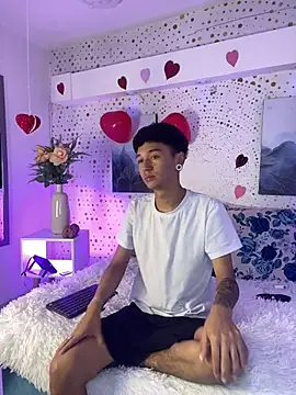 David Banks  online show from February 22, 1:01 pm