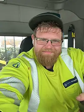 arcticman103 online show from April 27, 8:58 pm