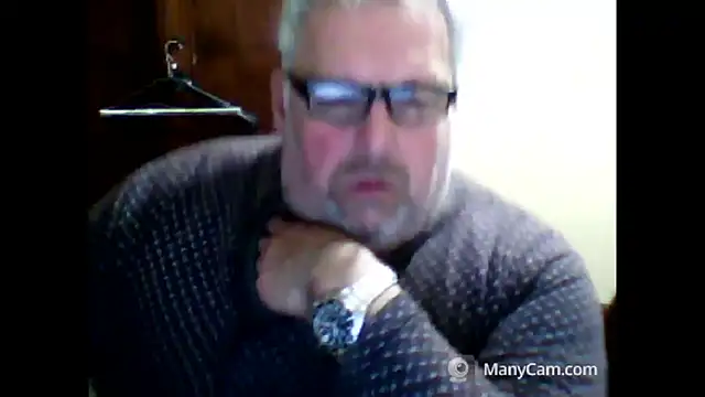 swichcassanesi online show from March 15, 9:10 pm