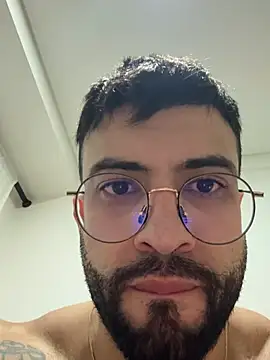 Jeremy Harden online show from March 5, 11:23 pm