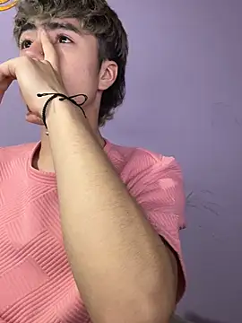 AlexanderCollman2 online show from April 18, 3:19 am